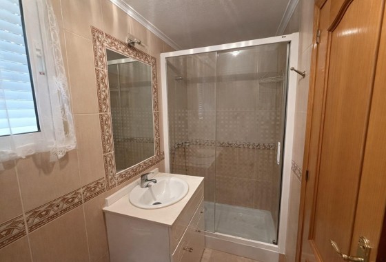 Resale - Apartment / Flat -
Torrevieja - Playa del Cura