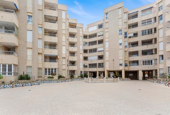 Herverkoop - Appartement / Flat -
Torrevieja - Playa de los Locos