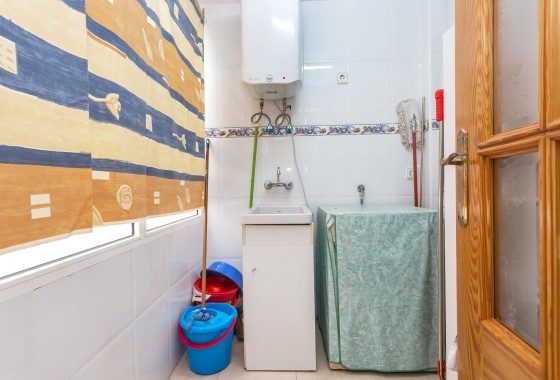 Herverkoop - Appartement / Flat -
Torrevieja - Playa de los Locos