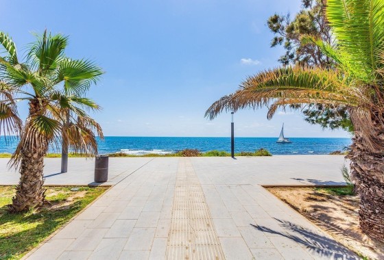 Herverkoop - Appartement / Flat -
Torrevieja - Playa de los Locos