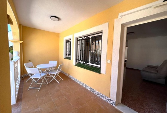 Herverkoop - Appartement / Flat -
Torrevieja - Los Balcones