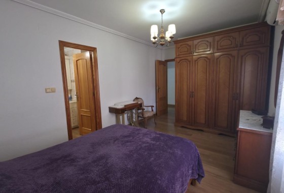 Wiederverkauf - Wohnung / Apartment -
Torrevieja - Acequion