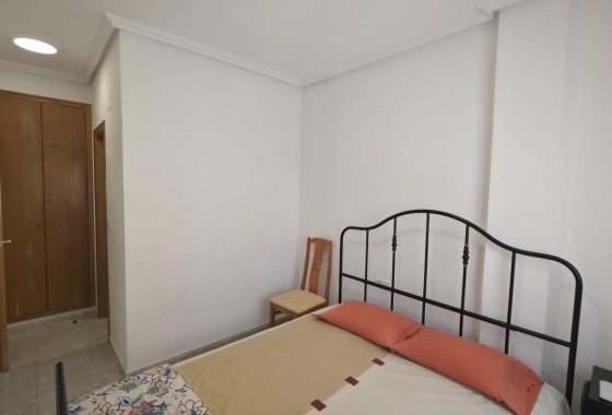 Wiederverkauf - Wohnung / Apartment -
Torrevieja - Playa de los Locos