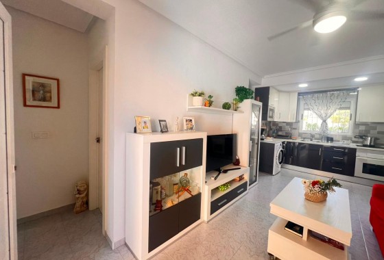 Wiederverkauf - Wohnung / Apartment -
Torrevieja - Torrejón