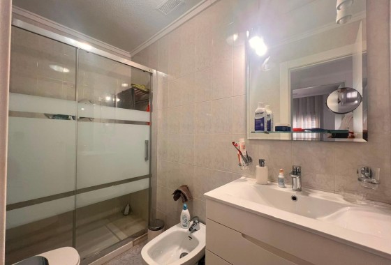 Wiederverkauf - Wohnung / Apartment -
Torrevieja - Torrejón