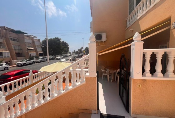 Wiederverkauf - Wohnung / Apartment -
Torrevieja - Torrejón