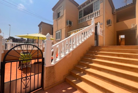Wiederverkauf - Wohnung / Apartment -
Torrevieja - Torrejón
