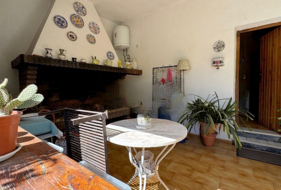 Revente - Finca / Propriété rurale -
Monóvar