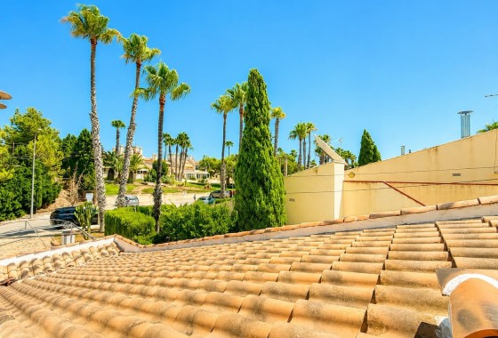 Herverkoop - Vrijstaande Villa -
Villamartín