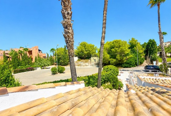 Herverkoop - Vrijstaande Villa -
Villamartín