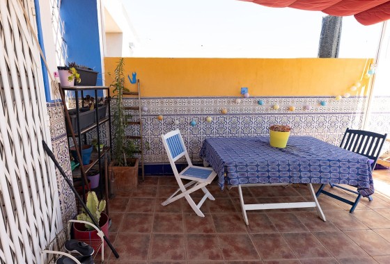Venta - Apartamento / Piso -
Torrevieja