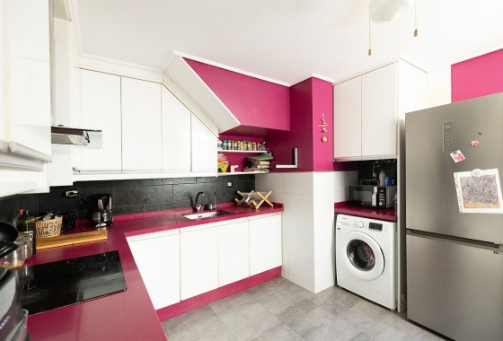 Venta - Apartamento / Piso -
Torrevieja