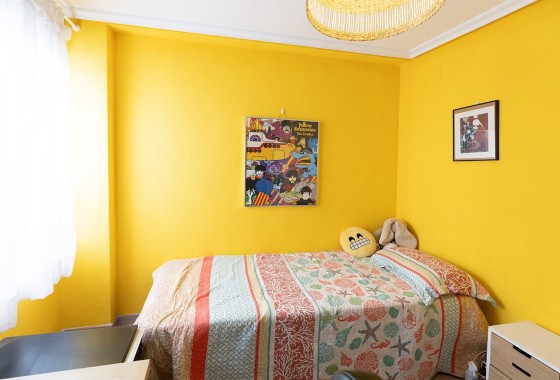 Venta - Apartamento / Piso -
Torrevieja