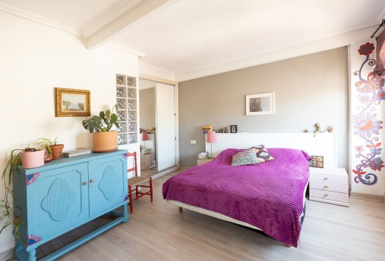 Venta - Apartamento / Piso -
Torrevieja
