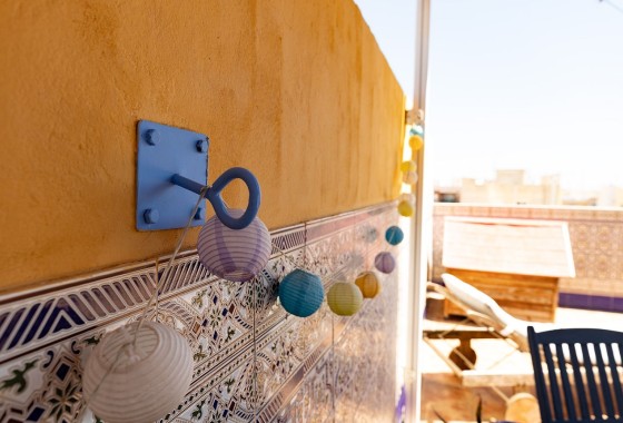 Venta - Apartamento / Piso -
Torrevieja