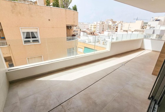 Wiederverkauf - Wohnung / Apartment -
Torrevieja - Paseo Maritimo