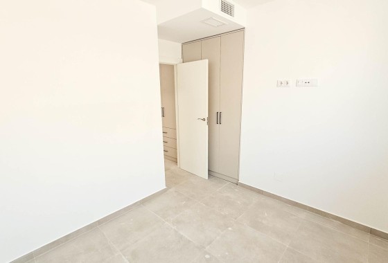 Wiederverkauf - Wohnung / Apartment -
Torrevieja - Paseo Maritimo