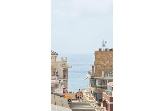 Wiederverkauf - Wohnung / Apartment -
Torrevieja - Paseo Maritimo