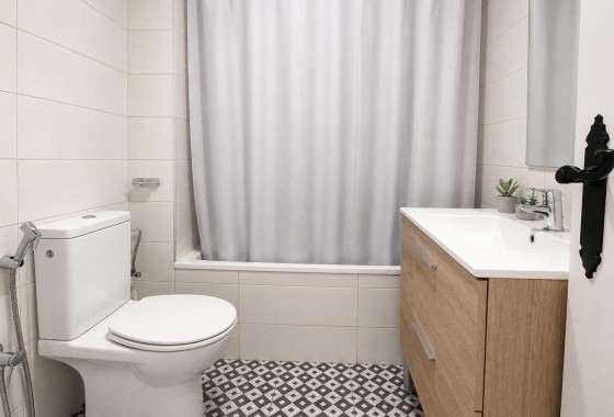 Resale - Apartment / Flat -
Torrevieja - Playa del Cura