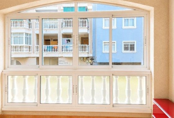 Resale - Apartment / Flat -
Torrevieja - Playa del Cura