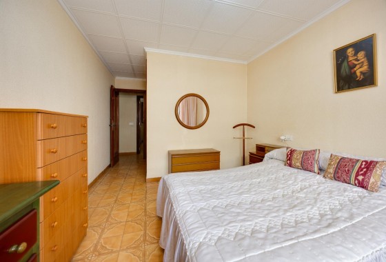 Sprzedaż - Apartament / Mieszkanie -
Torrevieja - Playa del Acequión