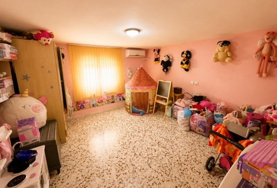 Sprzedaż - Willa wolnostojąca -
Torrevieja - La Siesta