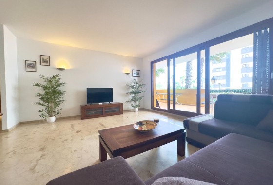 Revente - Appartement -
Torrevieja - Punta Prima