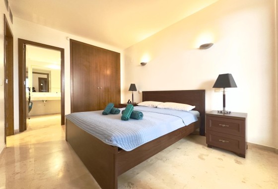 Revente - Appartement -
Torrevieja - Punta Prima