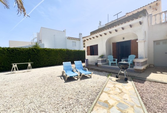 Revente - Villa Individuelle -
Orihuela Costa - La Zenia