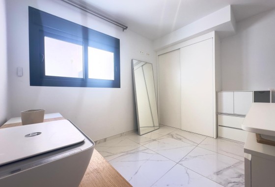 Venta - Apartamento / Piso -
Orihuela Costa - Villamartín
