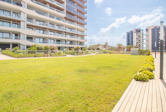 Venta - Apartamento / Piso -
Torrevieja - Punta Prima