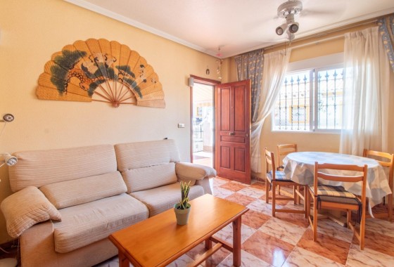 Venta - Adosado -
Orihuela Costa - La Zenia