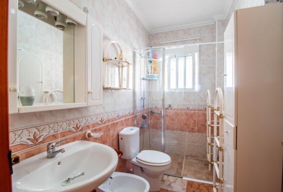 Venta - Adosado -
Orihuela Costa - La Zenia