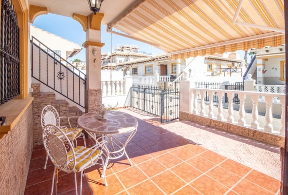 Venta - Adosado -
Orihuela Costa - La Zenia