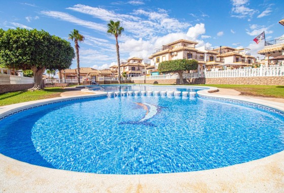 Venta - Adosado -
Orihuela Costa - La Zenia
