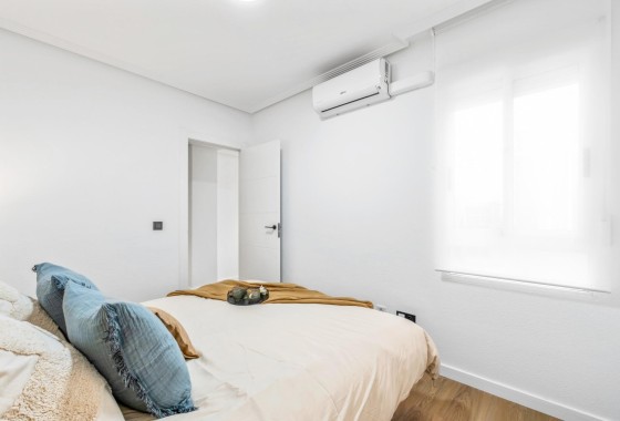 Venta - Apartamento / Piso -
Orihuela Costa - Playa Flamenca