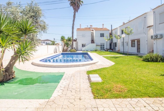 Venta - Apartamento / Piso -
Orihuela Costa - Cabo Roig