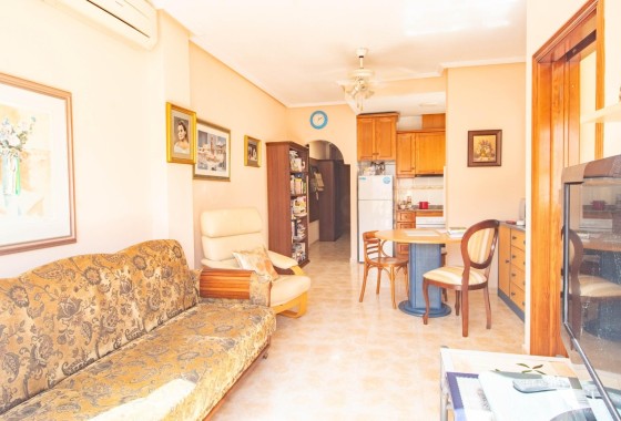 Revente - Appartement -
Torrevieja
