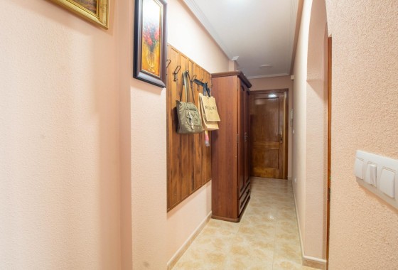 Revente - Appartement -
Torrevieja