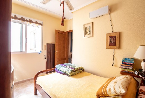 Revente - Appartement -
Torrevieja