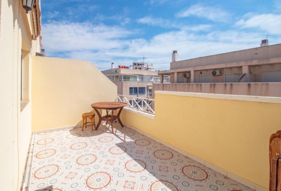 Revente - Appartement -
Torrevieja