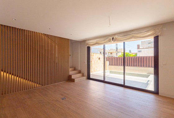 Venta - Chalet Independiente -
Santiago de la ribera - Playa de santiago de la ribera