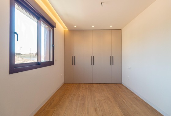 Venta - Chalet Independiente -
Santiago de la ribera - Playa de santiago de la ribera