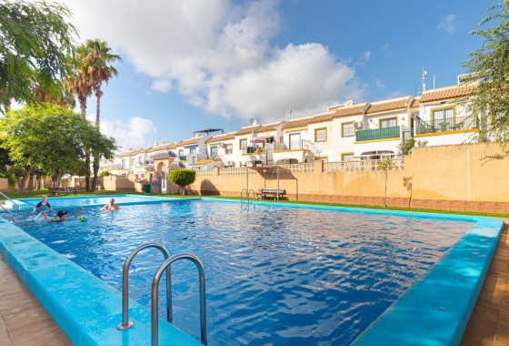 Venta - Adosado -
Orihuela Costa - La Florida