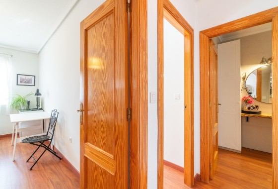 Herverkoop - Appartement / Flat -
Orihuela Costa - Playa Flamenca
