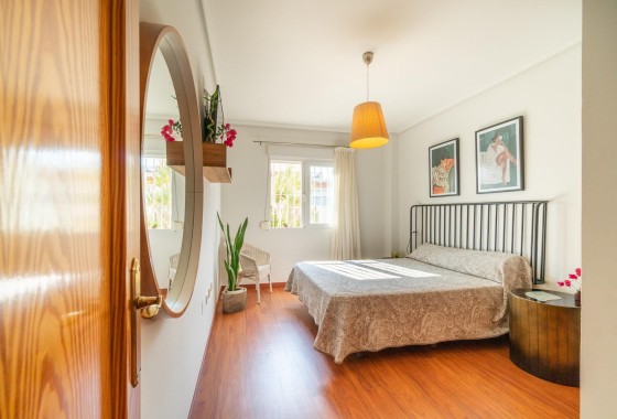 Herverkoop - Appartement / Flat -
Orihuela Costa - Playa Flamenca