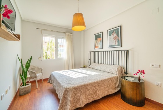 Herverkoop - Appartement / Flat -
Orihuela Costa - Playa Flamenca