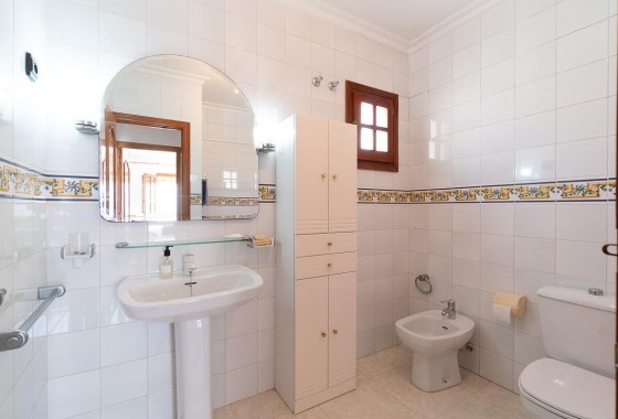 Herverkoop - Appartement / Flat -
Torrevieja - Torreblanca