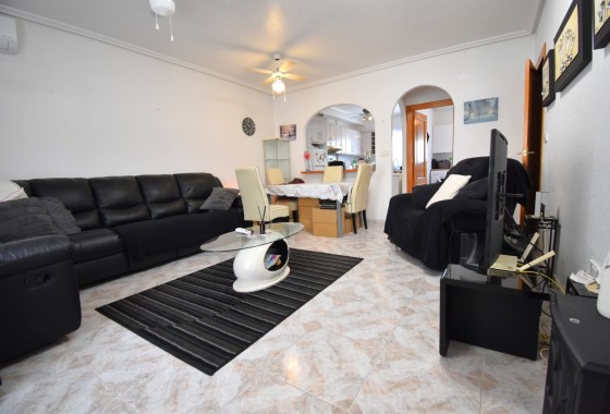 Herverkoop - Rijhuis -
Orihuela Costa - Playa Flamenca