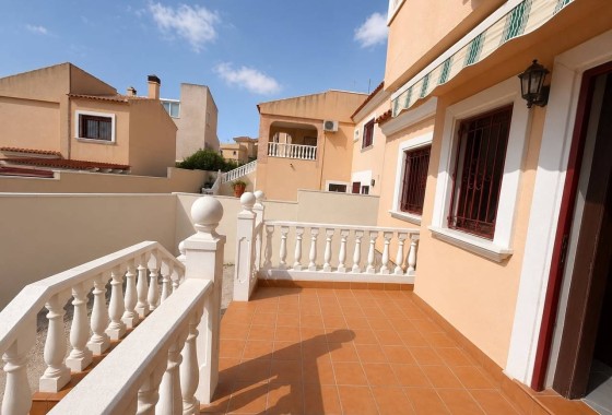 Resale - Detached Villa -
Villamartín